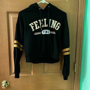 Graphic Cropped Hoodie